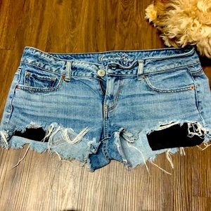 American Eagle Distressed low rise booty shorts